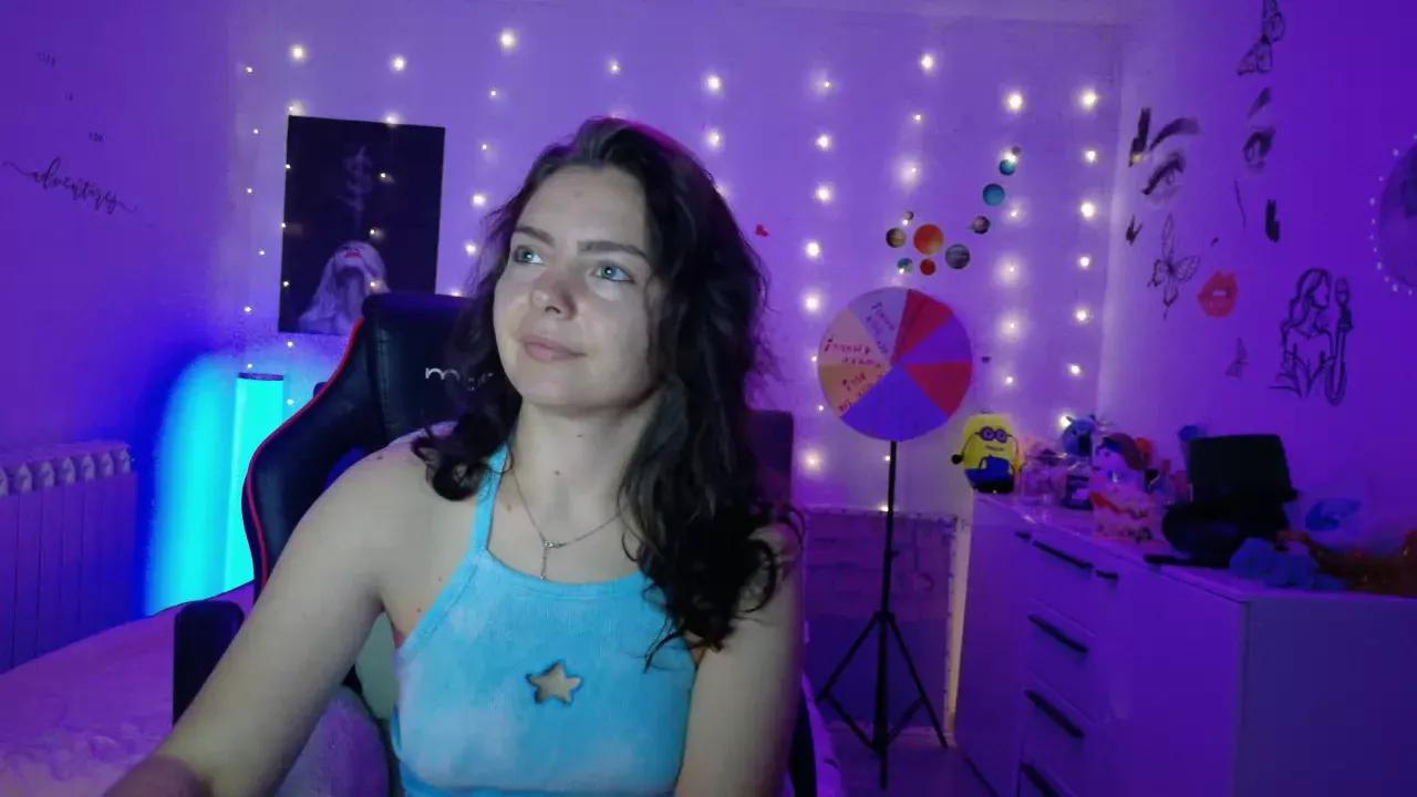 Photos of yrenea from Cherry is Freechat