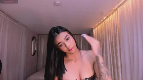 zoearmstrong from Cherry is Freechat