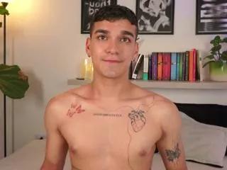aalan_jamess from Flirt4Free