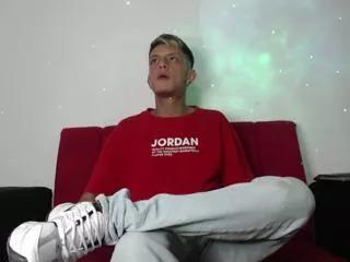 aandrew_cooper from Flirt4Free