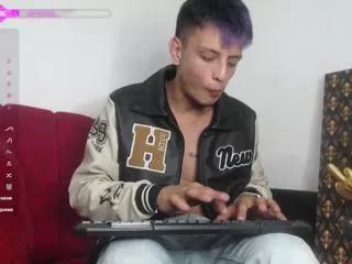 aandrew_cooper from Flirt4Free
