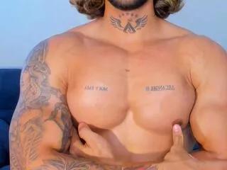 adam_kravitz from Flirt4Free