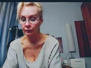 addie_lynn from Flirt4Free