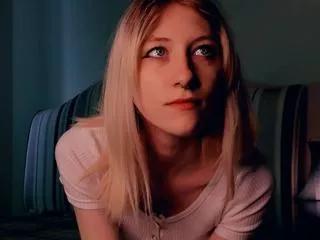 annis_claybornea from Flirt4Free