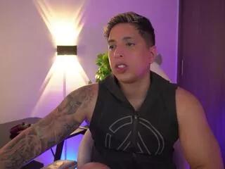 appolo_cavill from Flirt4Free