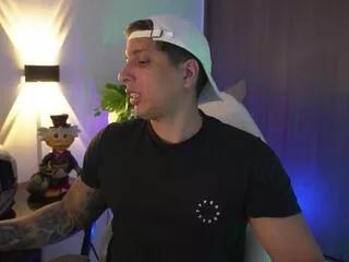 appolo_cavill from Flirt4Free