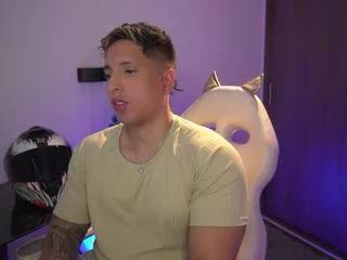 appolo_cavill from Flirt4Free