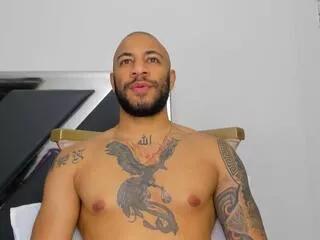 Aron_fenix webcams show profile image 