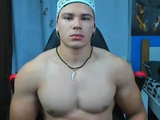 Aurelio_strong webcams show profile image 