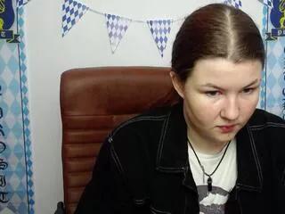 Avery_may webcams show profile image 