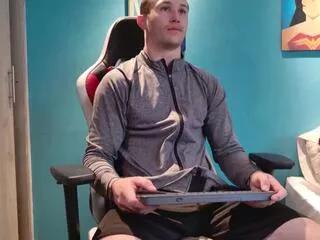 Axel_fairchaild webcams show profile image 