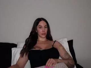 ayla_lynn from Flirt4Free