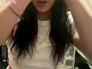 Britanny_tawns webcams show profile image 