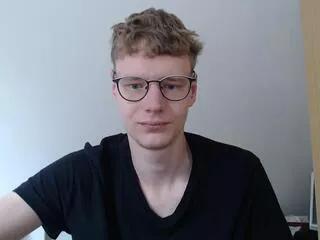 charley_parks on Flirt4Free