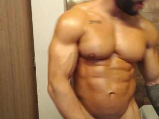 connor_heat from Flirt4Free
