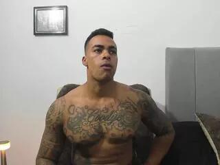 coody_king from Flirt4Free
