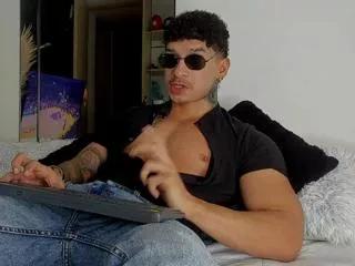 dammian_miller from Flirt4Free