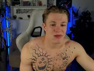 daniel_hops on Flirt4Free