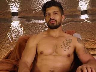dann_saenz from Flirt4Free
