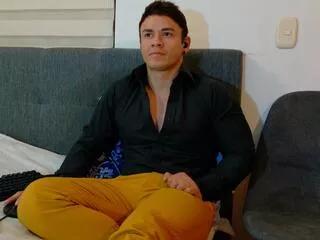 danny_musclehot from Flirt4Free