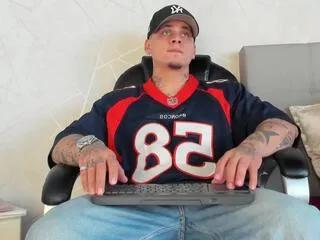 dennis_munera from Flirt4Free