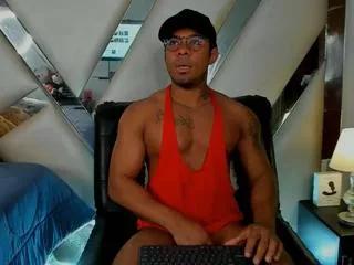 derek_castle from Flirt4Free