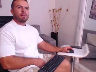 derek_fit from Flirt4Free