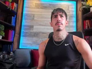 Donovan_desmond webcams show profile image 