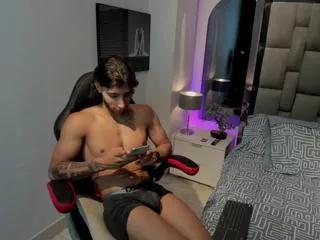 emmet_collins from Flirt4Free