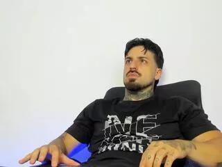 Enzo_aren webcams show profile image 