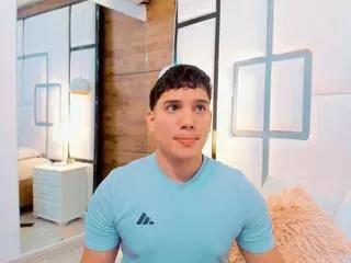 esteban_morenoo from Flirt4Free