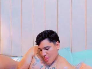 esteban_morenoo from Flirt4Free