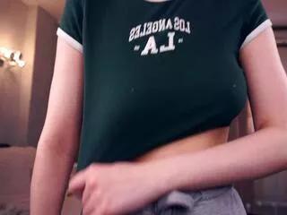 evelina_cenci from Flirt4Free