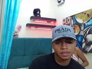 feelipe_adara from Flirt4Free