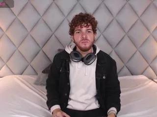 ginger_bred from Flirt4Free