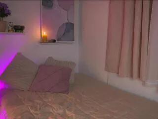 hanah_evans from Flirt4Free