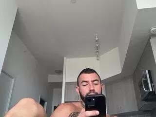izzi from Flirt4Free