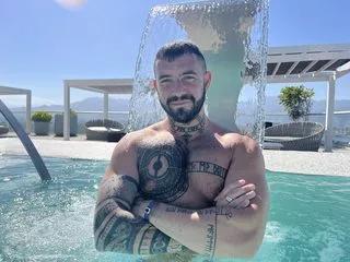 izzi from Flirt4Free