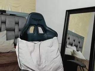 jack_levi on Flirt4Free