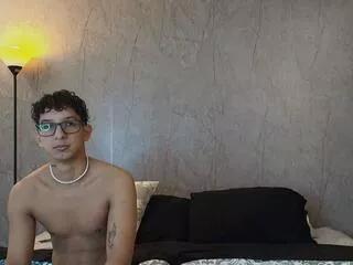 jake_milo on Flirt4Free
