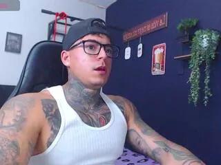 jeremmy_bloom from Flirt4Free