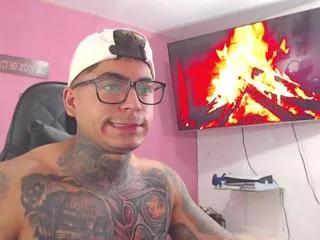 jeremmy_bloom from Flirt4Free