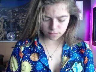 kitten_dolli from Flirt4Free