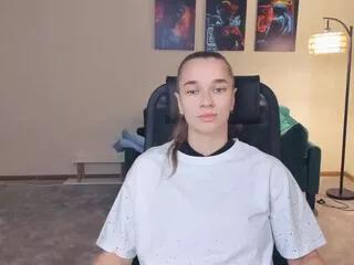 Latisha_yawn webcams show profile image 