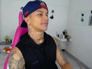 Leonard_price webcams show profile image 