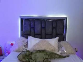 lola_dove from Flirt4Free