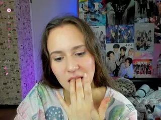 Luccy_rose webcams show profile image 