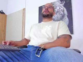 Luke_hoott webcams show profile image 