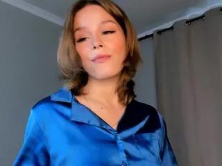 lynna_goodhart from Flirt4Free