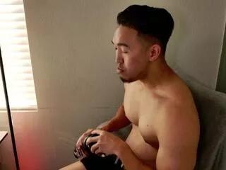 matteo_royale from Flirt4Free